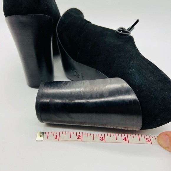 TORY BURCH WOMENS BLACK SUEDE LACE UP HEELS SIZE 9.5M - Picture 8 of 13